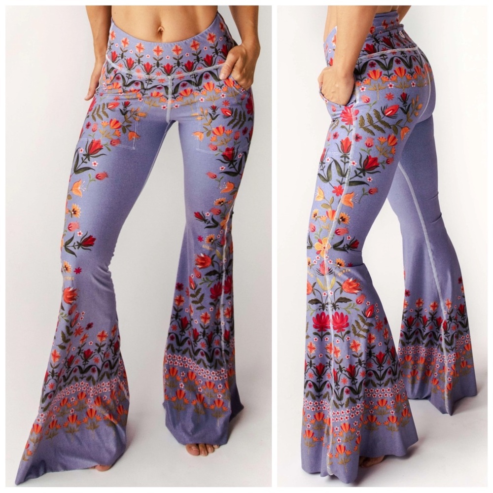 •YOGA DEMOCRACY• High Waist Bell Bottoms 2.0 Leggings in Lavender Love Size L - Picture 13 of 13
